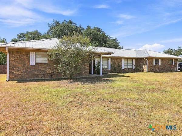 10.2 Acres of Land with Home for Sale in Salado, Texas