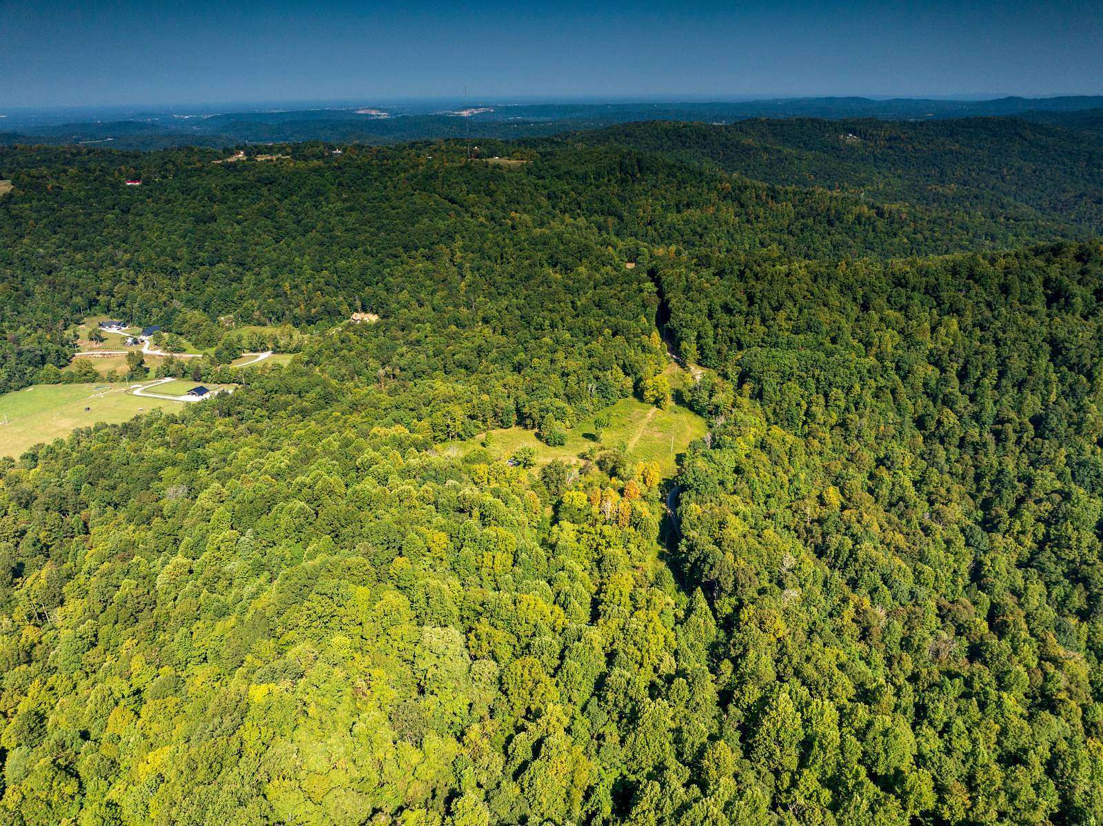 31.2 Acres of Recreational & Residential Land for Sale in Cookeville, Tennessee