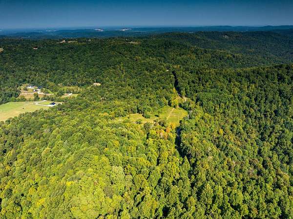 31.2 Acres of Recreational & Residential Land for Sale in Cookeville, Tennessee