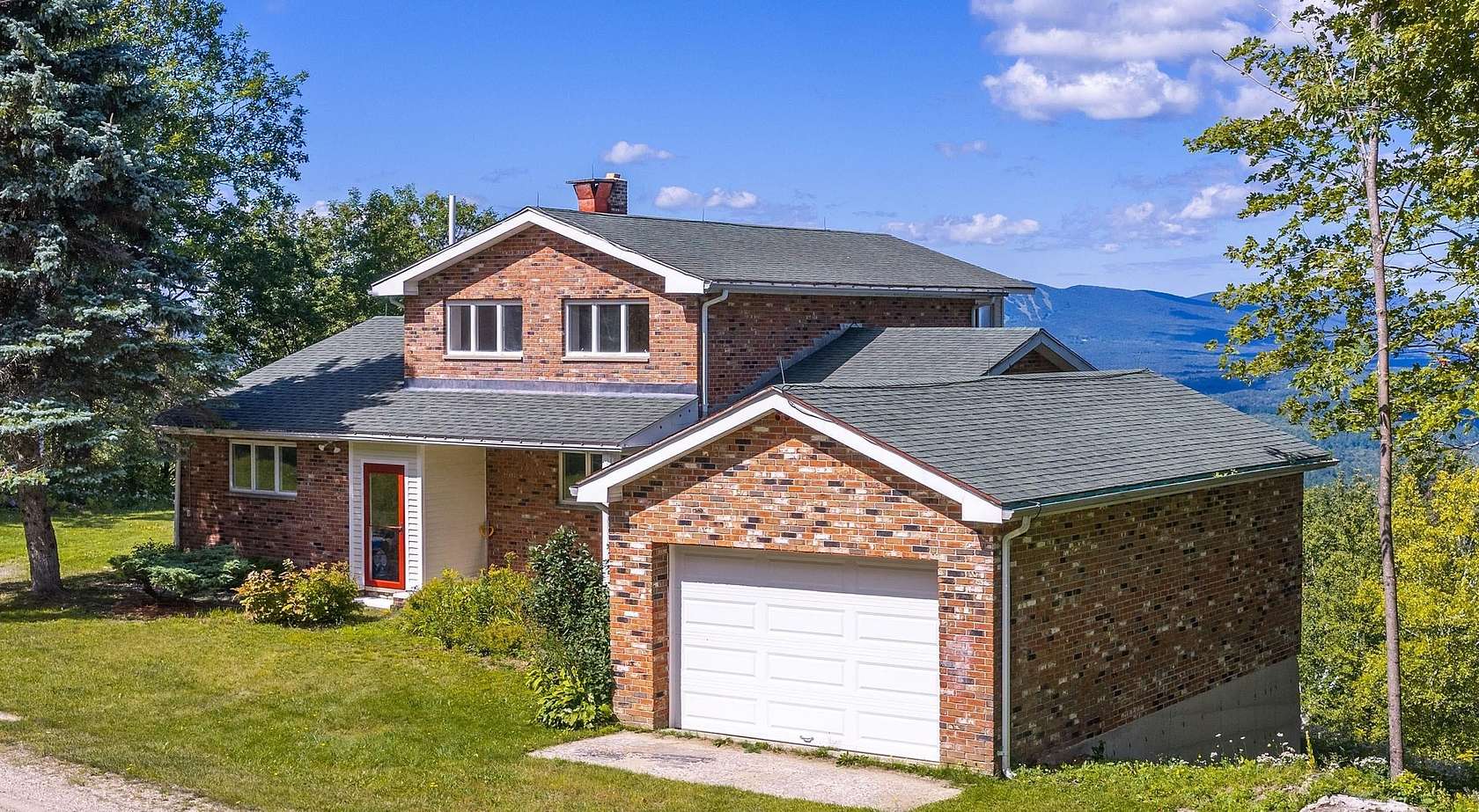 3.5 Acres of Land with Home for Sale in Winhall Town, Vermont