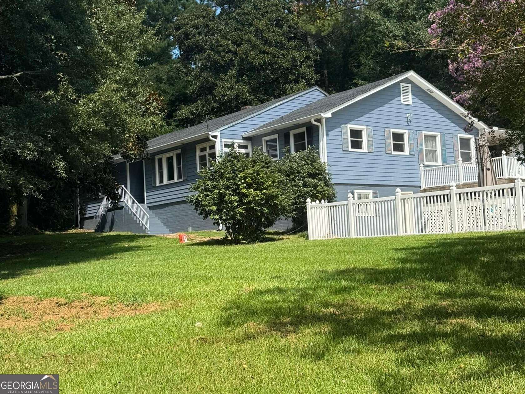 4.5 Acres of Land with Home for Sale in Thomaston, Georgia