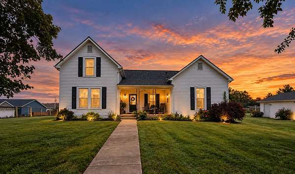 9 Acres of Land with Home for Sale in Harrodsburg, Kentucky