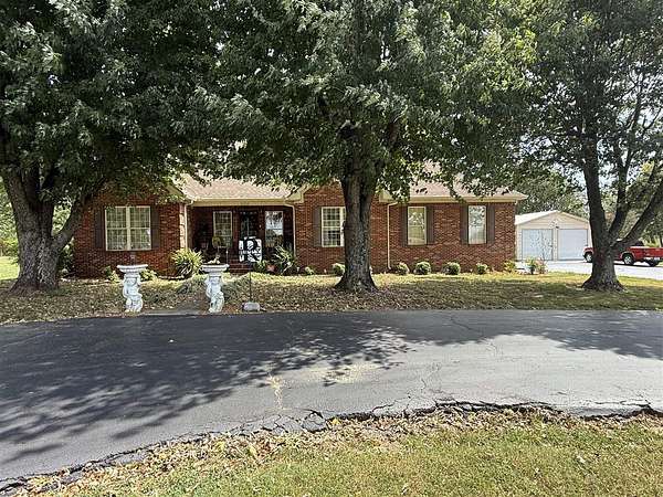 2.26 Acres of Land with Home for Sale in Franklin, Kentucky