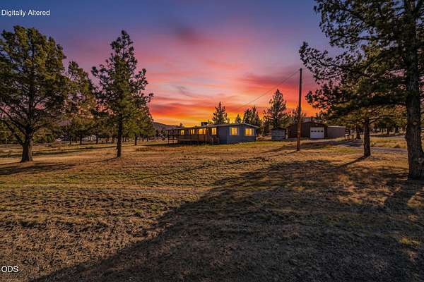 1.9 Acres of Land with Home for Sale in Prineville, Oregon