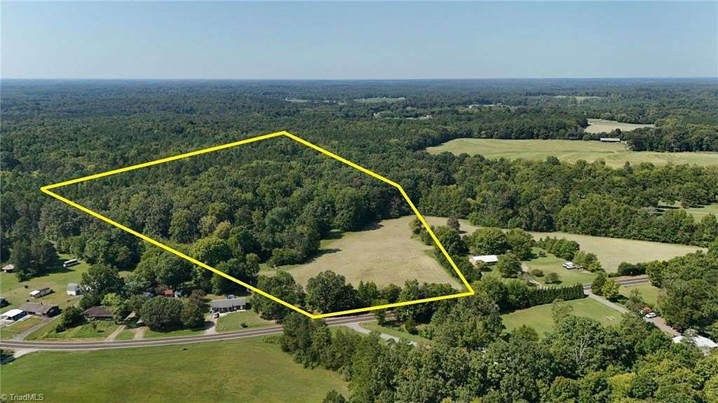 11.8 Acres of Recreational & Residential Land for Sale in Mocksville, North Carolina