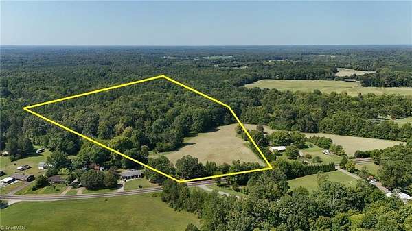11.8 Acres of Recreational & Residential Land for Sale in Mocksville, North Carolina