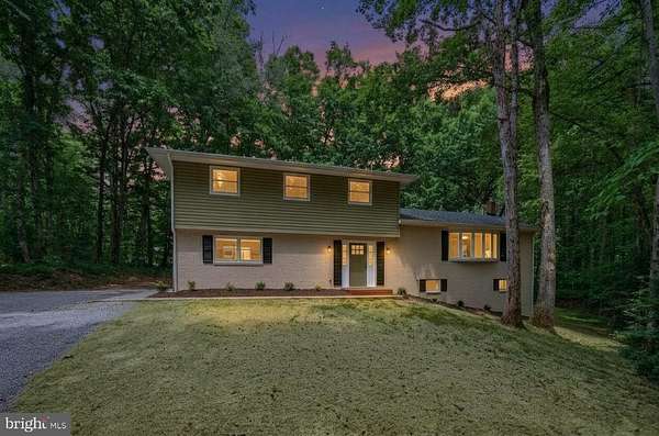 4 Acres of Land with Home for Sale in Fredericksburg, Virginia