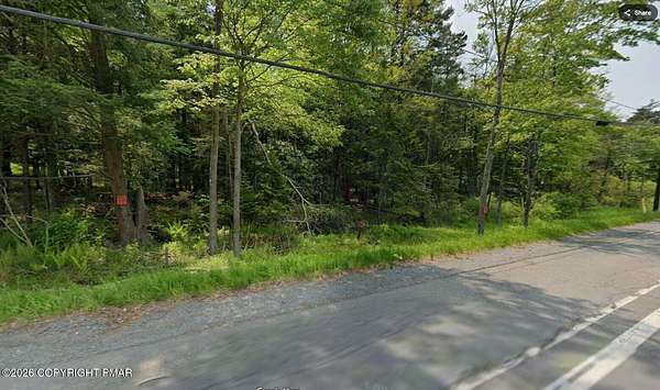 2.1 Acres of Residential Land for Sale in Pocono Lake, Pennsylvania