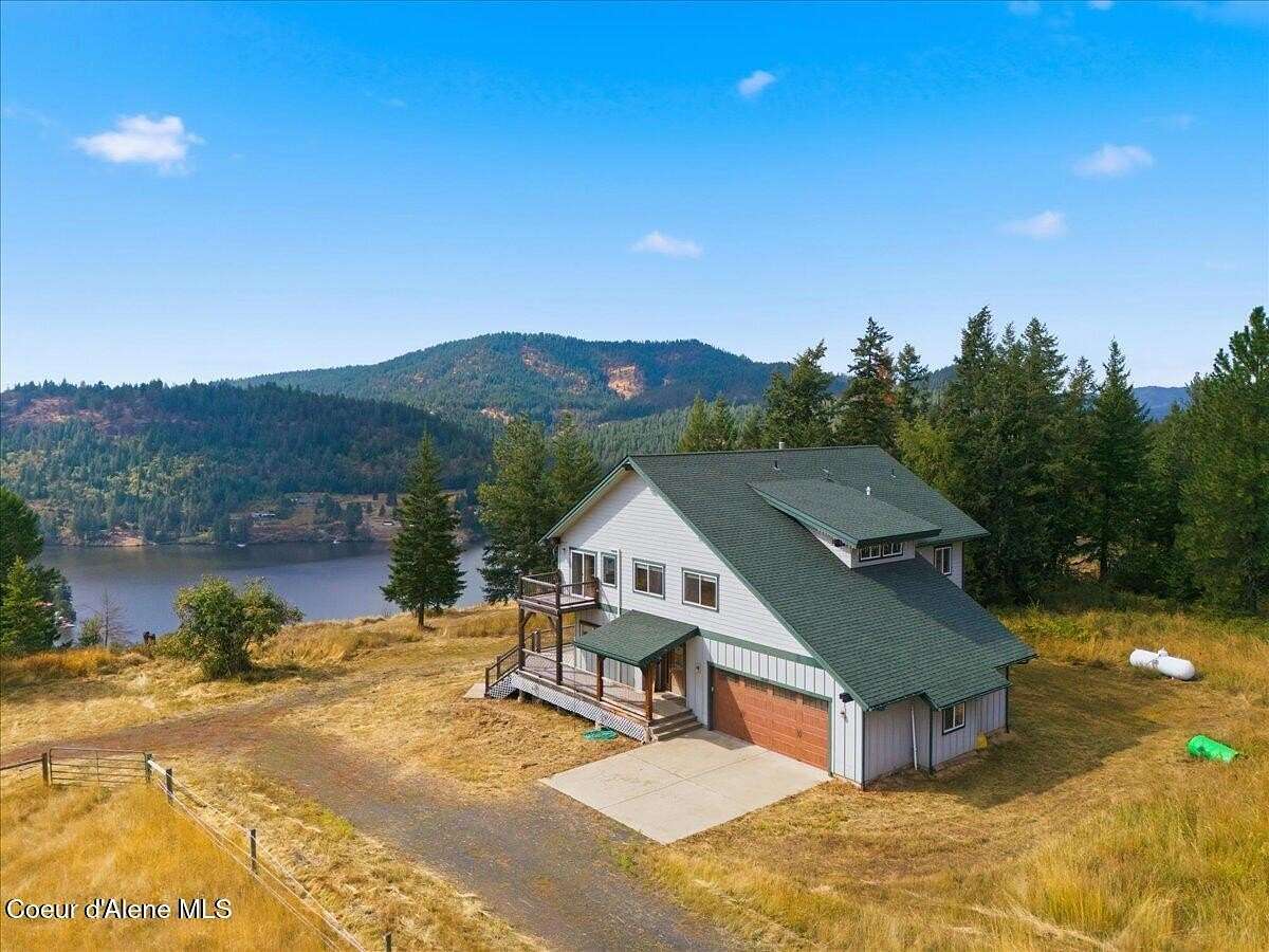 20 Acres of Land with Home for Sale in St. Maries, Idaho