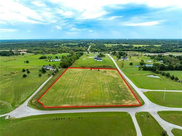 5.22 Acres of Residential Land for Sale in Cameron, Missouri