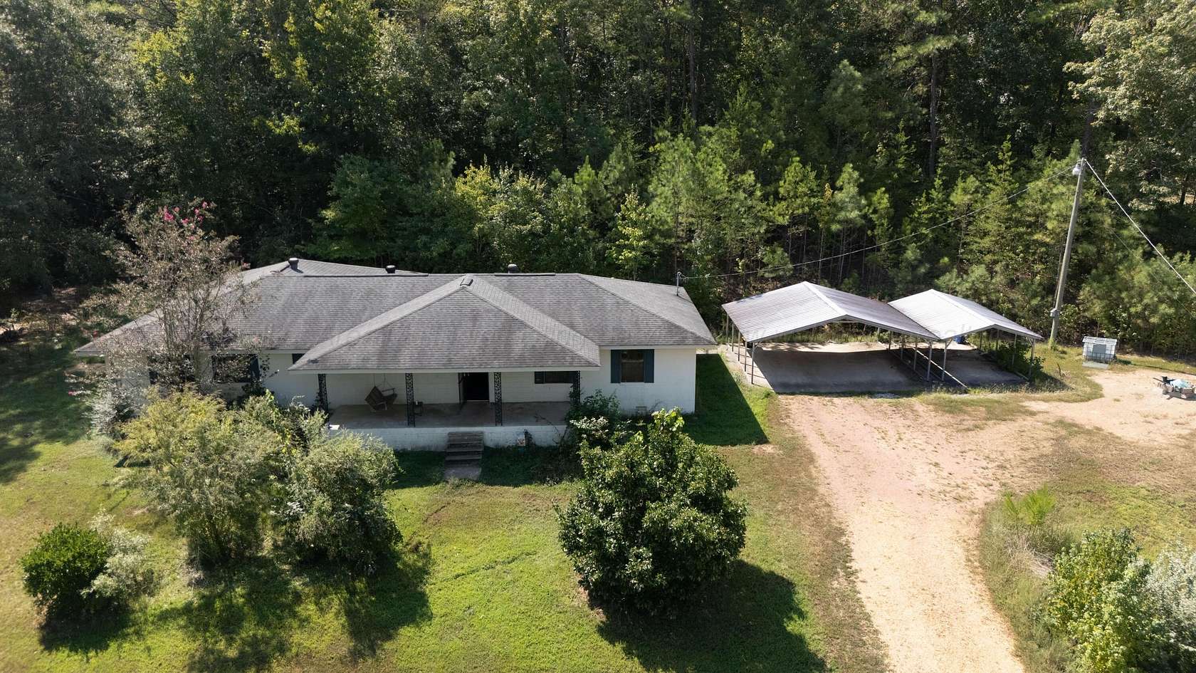 6 Acres of Land with Home for Sale in Winfield, Alabama