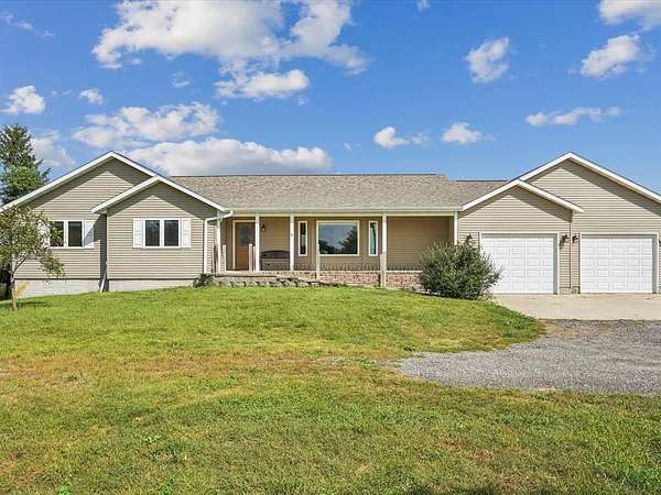 79.8 Acres of Agricultural Land with Home for Sale in Palo, Iowa