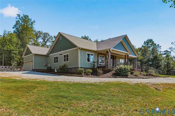 4.32 Acres of Land with Home for Sale in Maidens, Virginia