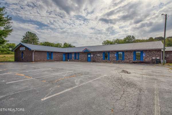 7.57 Acres of Land for Sale in Loudon, Tennessee