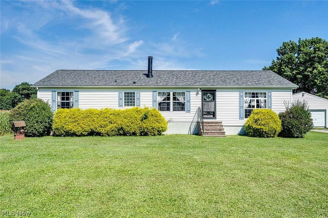 2 Acres of Land with Home for Sale in Berlin Center, Ohio