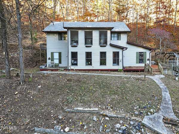 13.5 Acres of Land with Home for Sale in Abingdon, Virginia