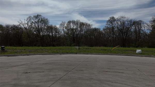 0.79 Acres of Residential Land for Sale in Urbandale, Iowa