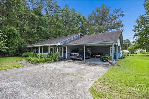 7 Acres of Land with Home for Sale in Bloomingdale, Georgia