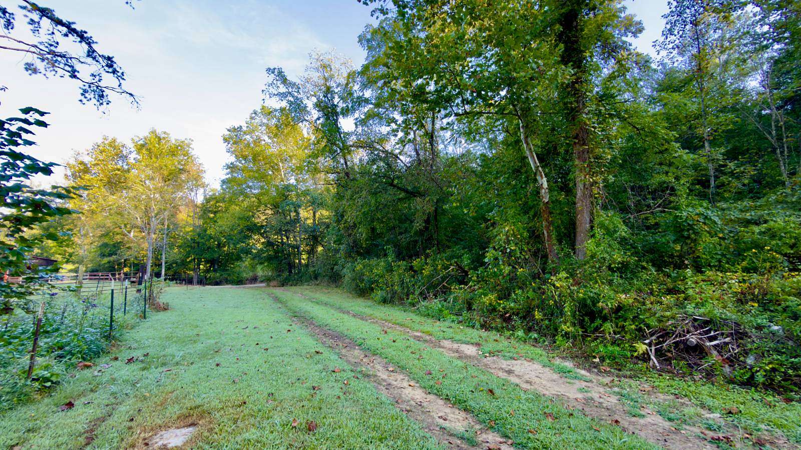 27.5 Acres of Land for Sale in Willow Wood, Ohio