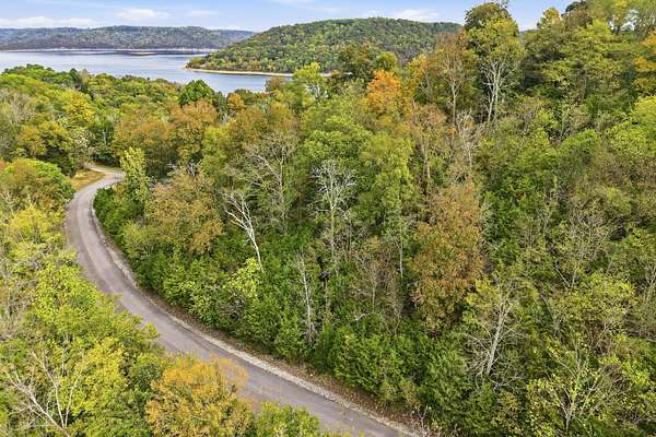 1 Acre of Residential Land for Sale in Smithville, Tennessee