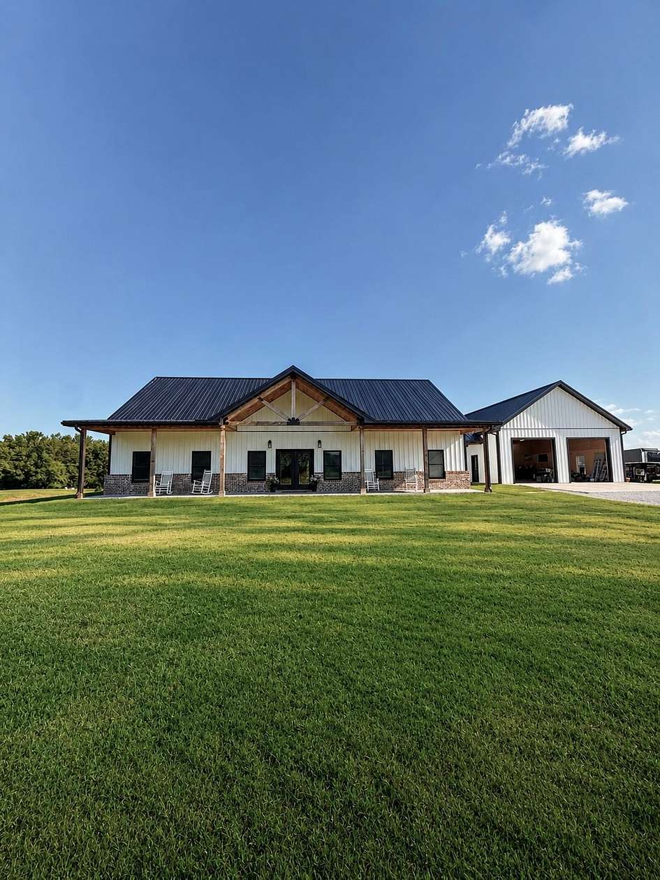 5 Acres of Land with Home for Sale in Chapmansboro, Tennessee