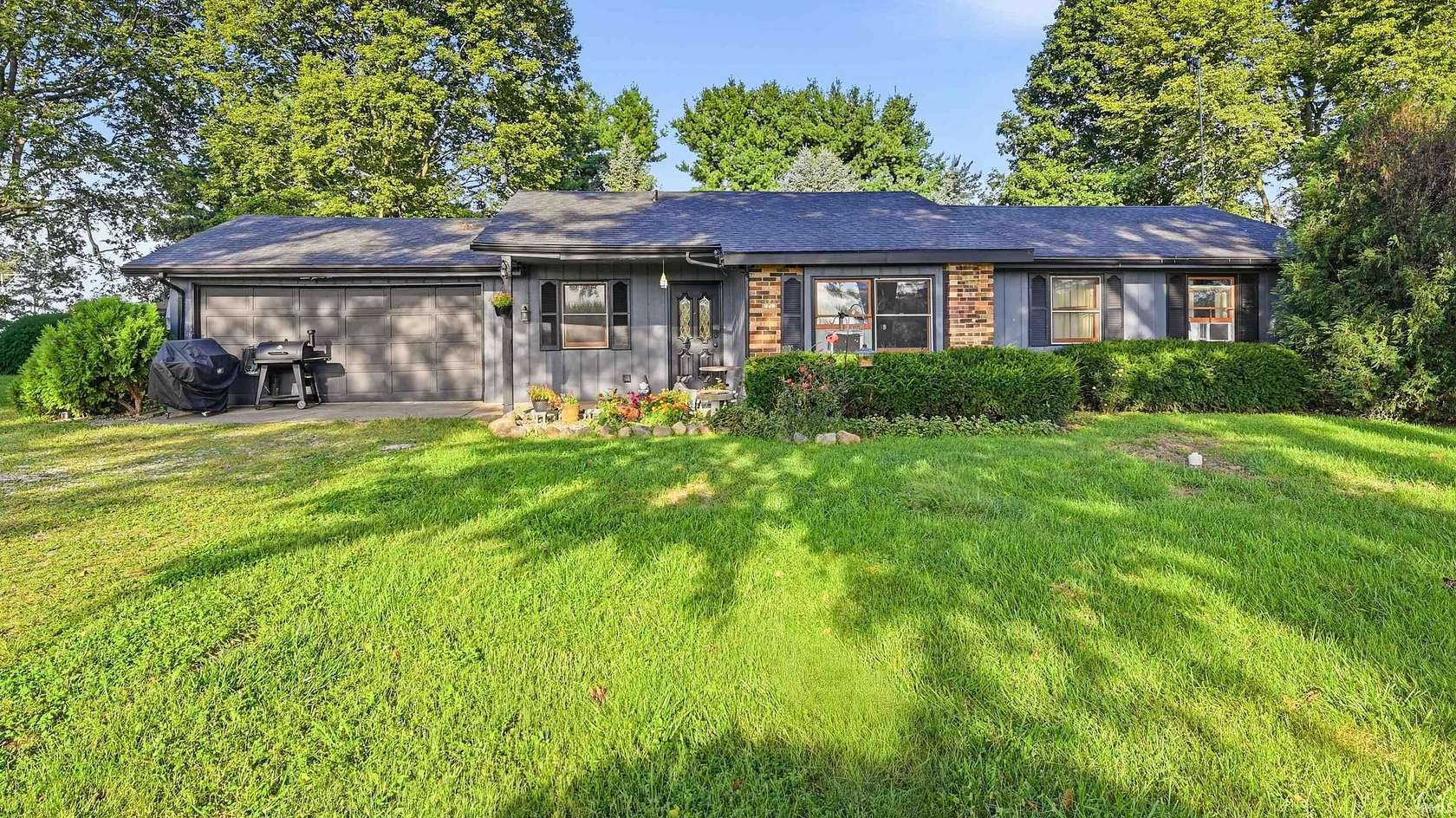 1.77 Acres of Land with Home for Sale in Muncie, Indiana
