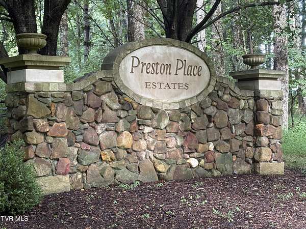 1 Acre of Residential Land for Sale in Abingdon, Virginia