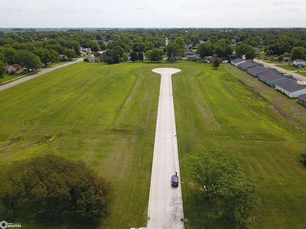 0.36 Acres of Residential Land for Sale in Grinnell, Iowa