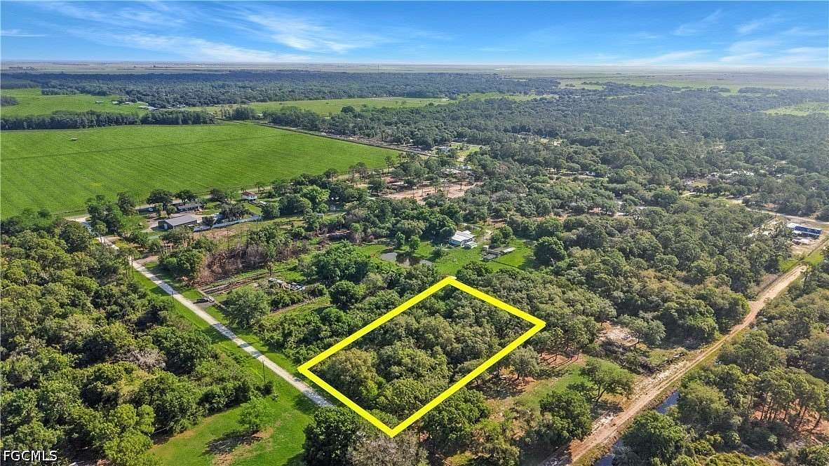 1.25 Acres of Land for Sale in Clewiston, Florida