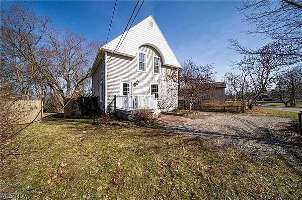 1.85 Acres of Land with Home for Sale in Conneaut, Ohio