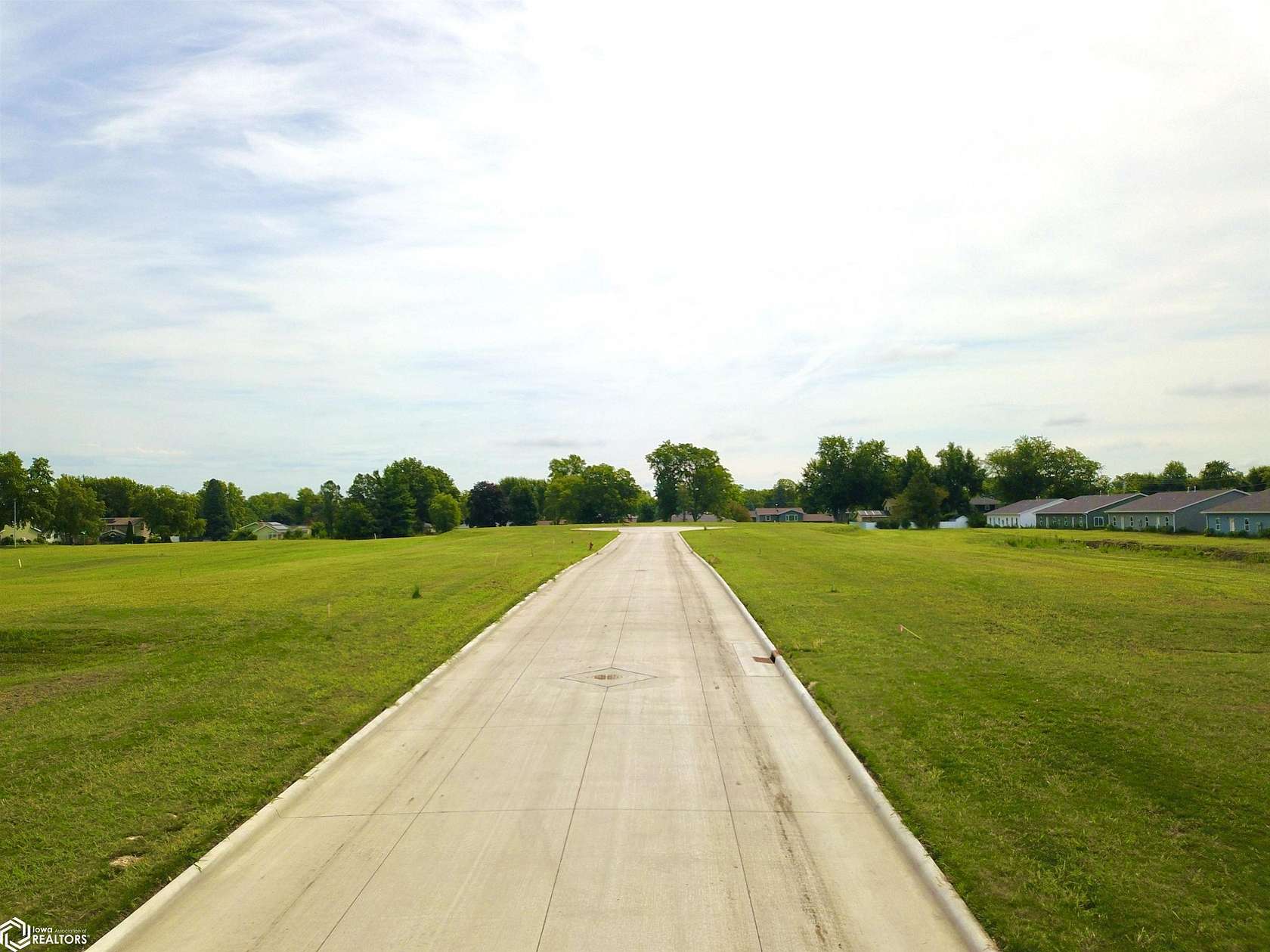 0.35 Acres of Residential Land for Sale in Grinnell, Iowa