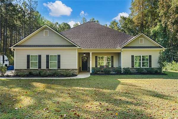 6.7 Acres of Land with Home for Sale in Salem, Alabama