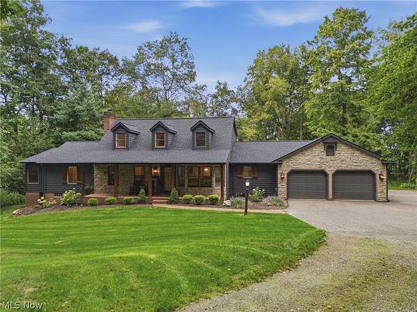 2.62 Acres of Land with Home for Sale in Canton, Ohio