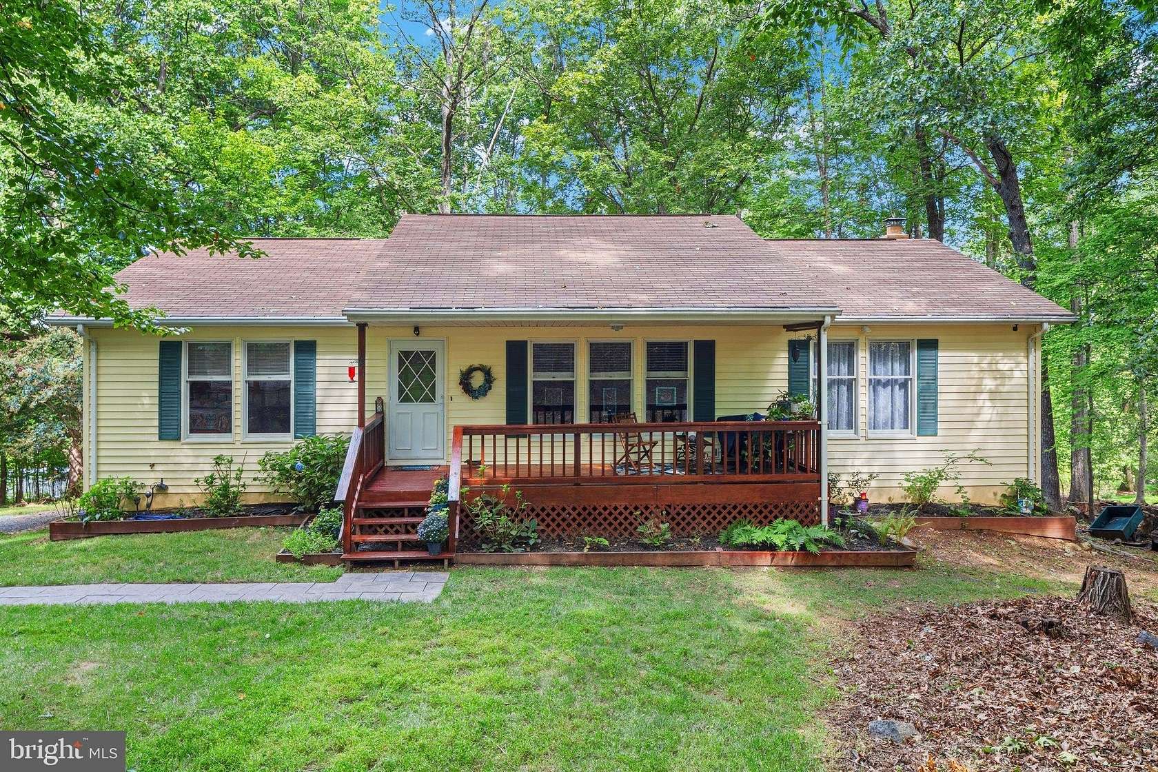 1.79 Acres of Land with Home for Sale in Front Royal, Virginia