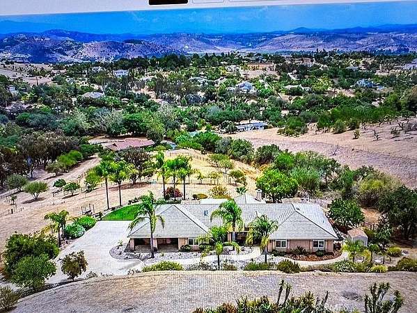 2.32 Acres of Land with Home for Sale in Fallbrook, California