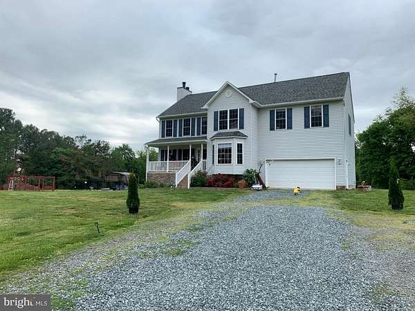 22 Acres of Land with Home for Lease in Fredericksburg, Virginia
