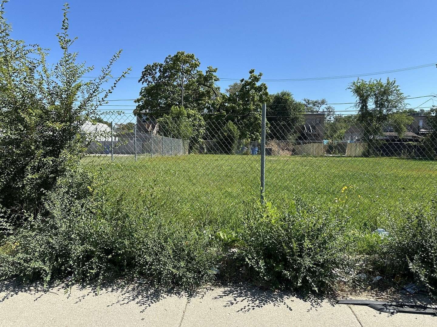 0.13 Acres of Commercial Land for Sale in Chicago, Illinois