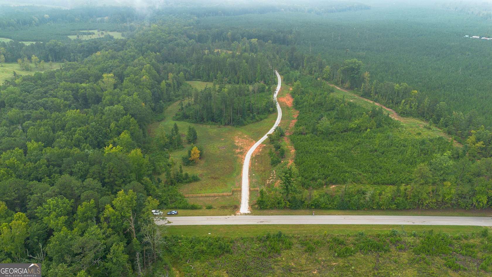 16 Acres of Land for Sale in White Plains, Georgia