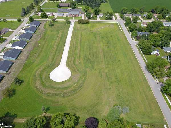 0.35 Acres of Residential Land for Sale in Grinnell, Iowa