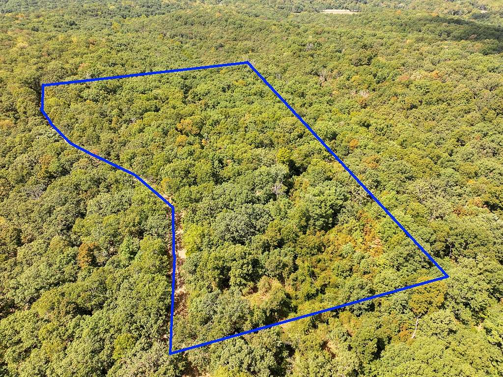 15 Acres of Land for Sale in Edwards, Missouri