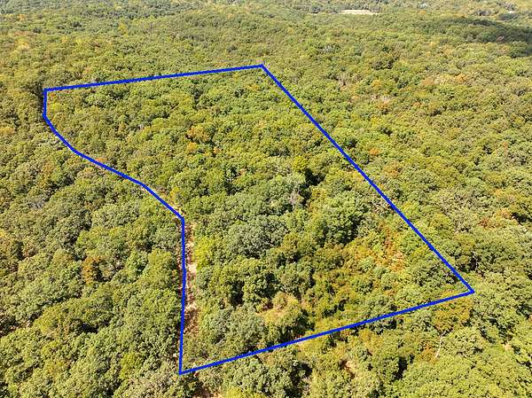 15 Acres of Land for Sale in Edwards, Missouri