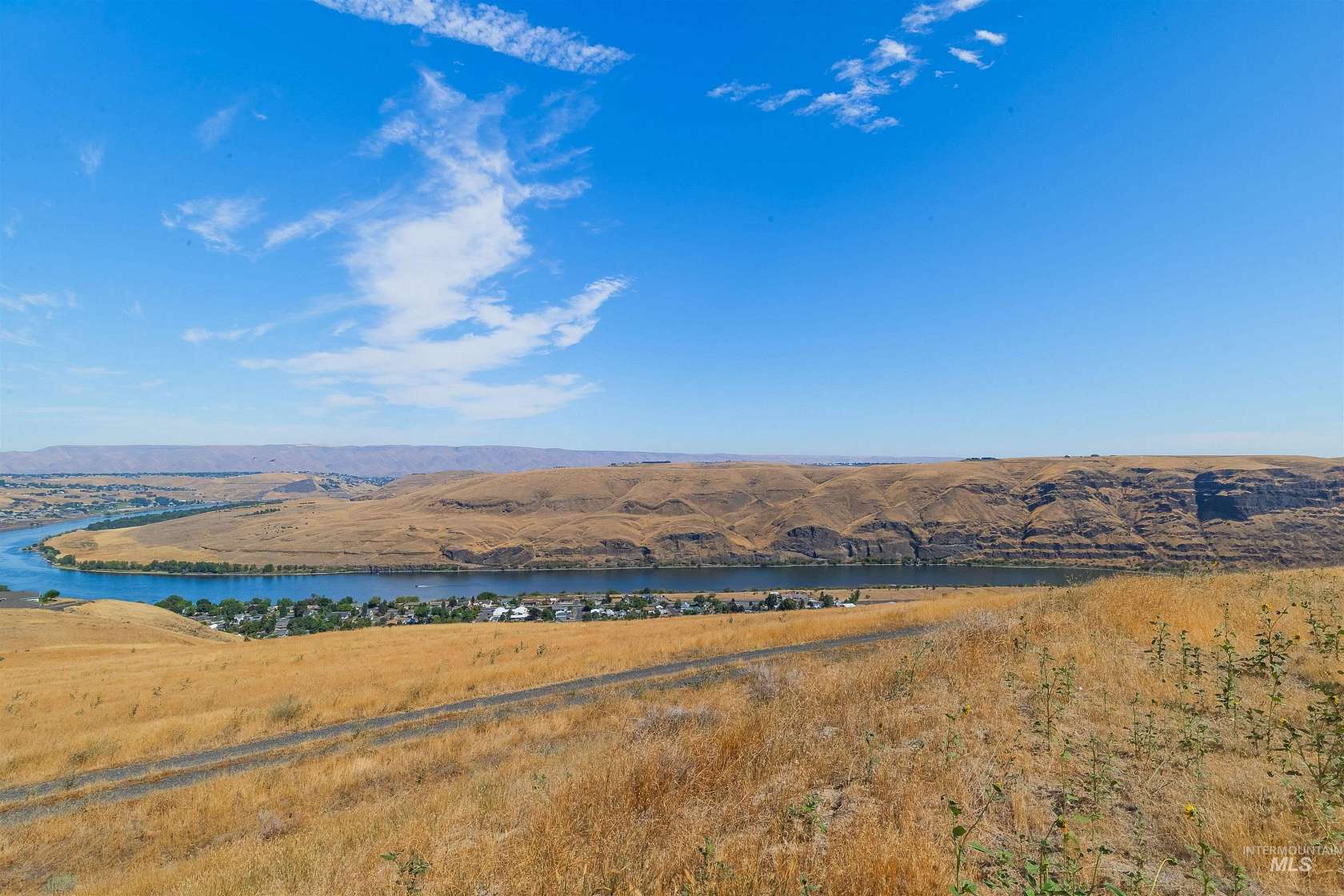20.7 Acres of Land for Sale in Asotin, Washington