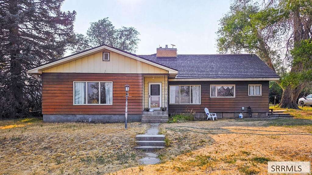 3.7 Acres of Land with Home for Sale in Moore, Idaho