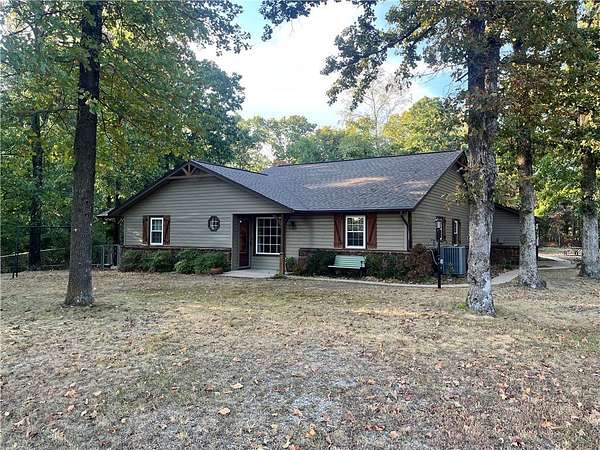 6 Acres of Land with Home for Sale in Bentonville, Arkansas