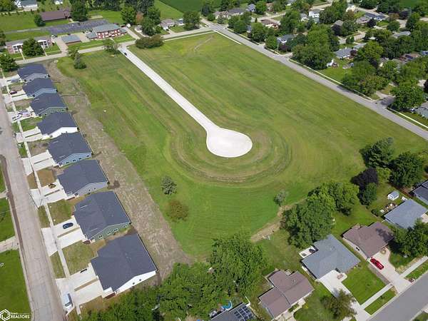 0.51 Acres of Residential Land for Sale in Grinnell, Iowa