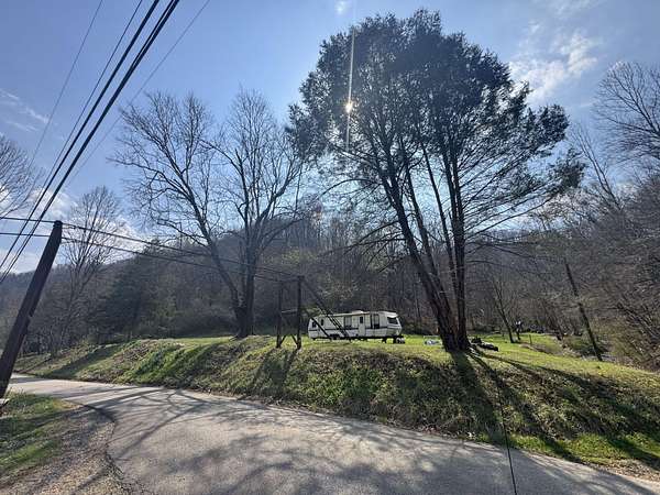 1 Acre of Land for Sale in Ashford, West Virginia