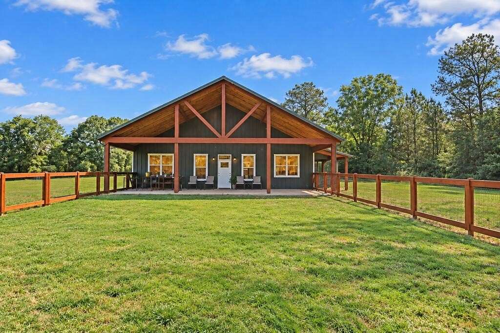3.17 Acres of Land with Home for Sale in Abbeville, South Carolina