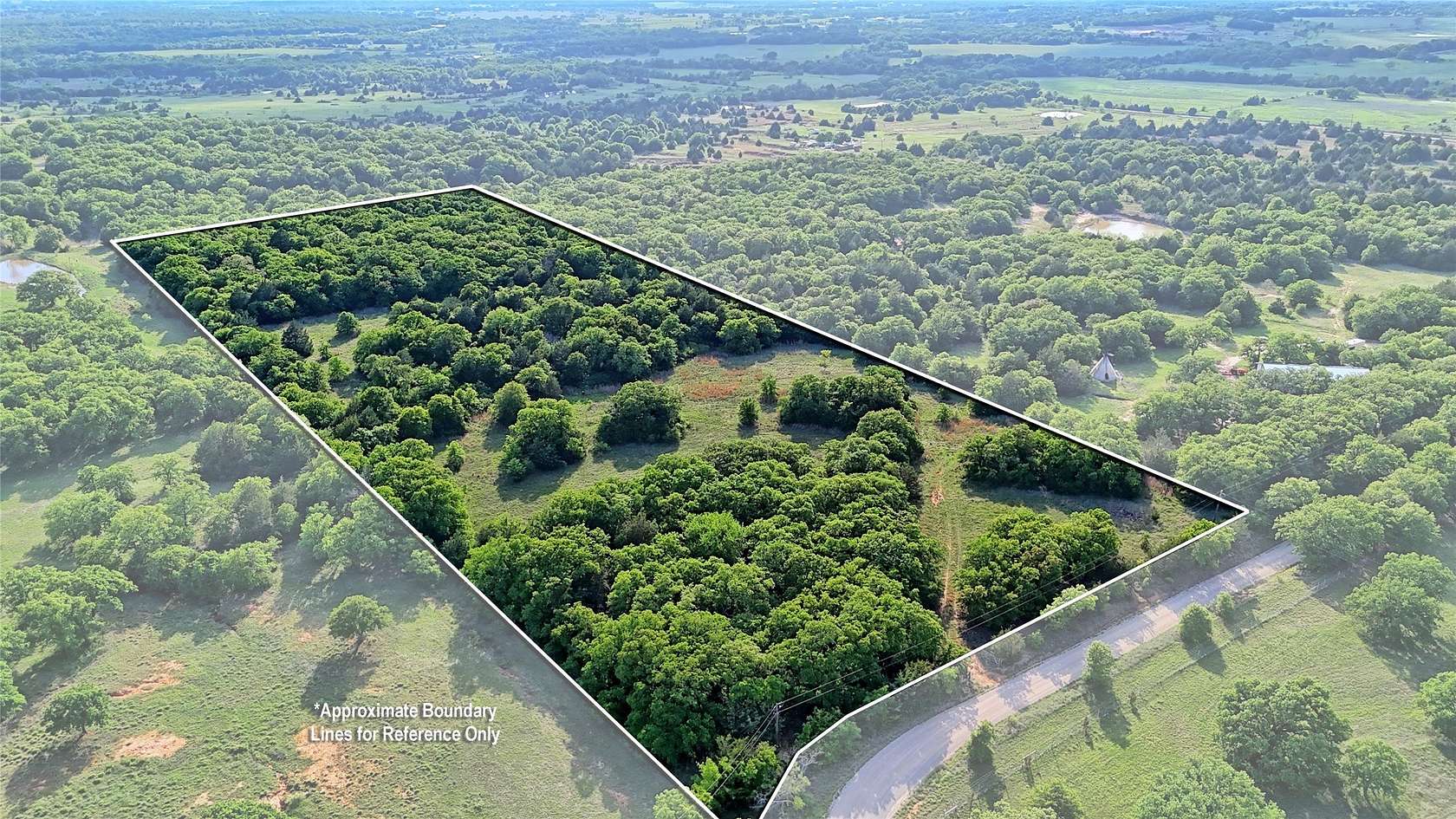 13.3 Acres of Recreational & Residential Land for Auction in Sunset, Texas