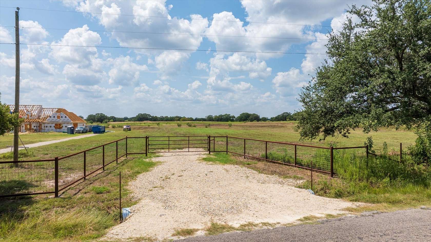 2 Acres of Residential Land for Sale in Granbury, Texas