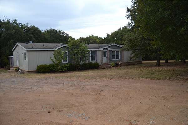 20 Acres of Recreational Land with Home for Sale in Madill, Oklahoma